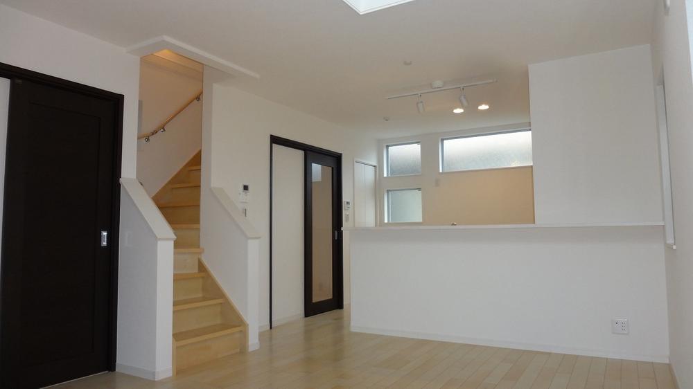 Living. 5 Building LDK