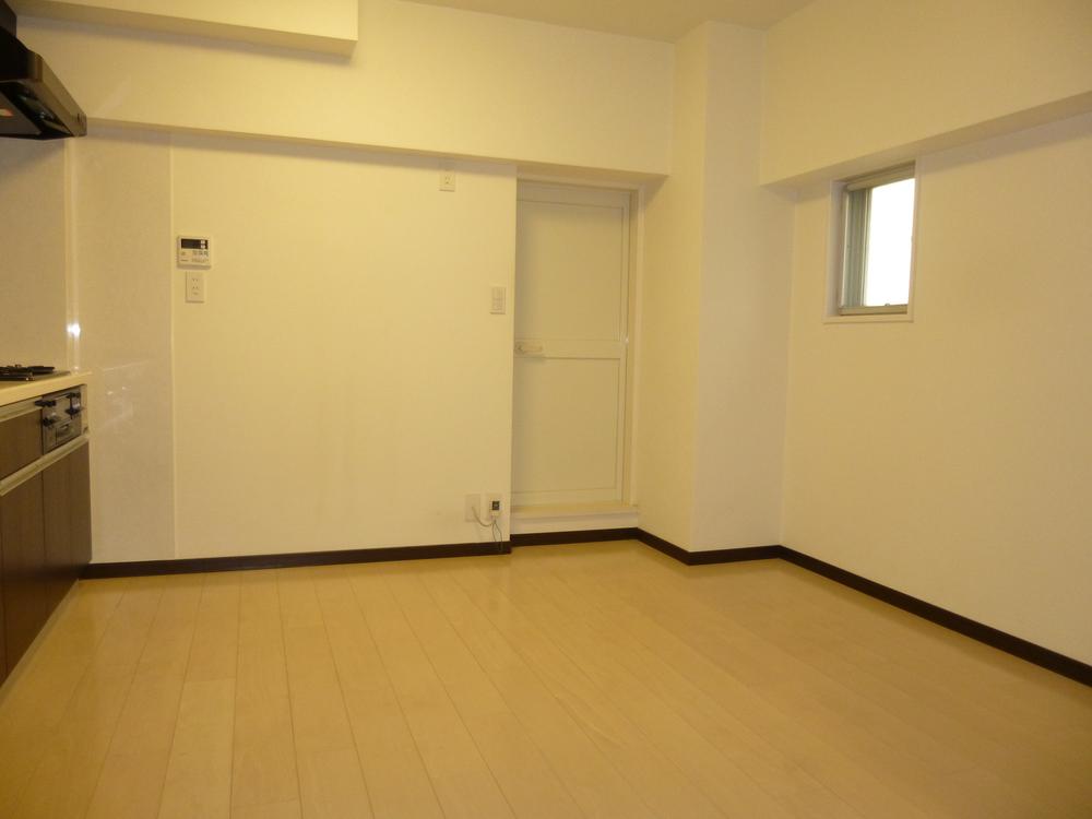 Living. Indoor (11 May 2013) Shooting, Dining kitchen about 8.2 tatami