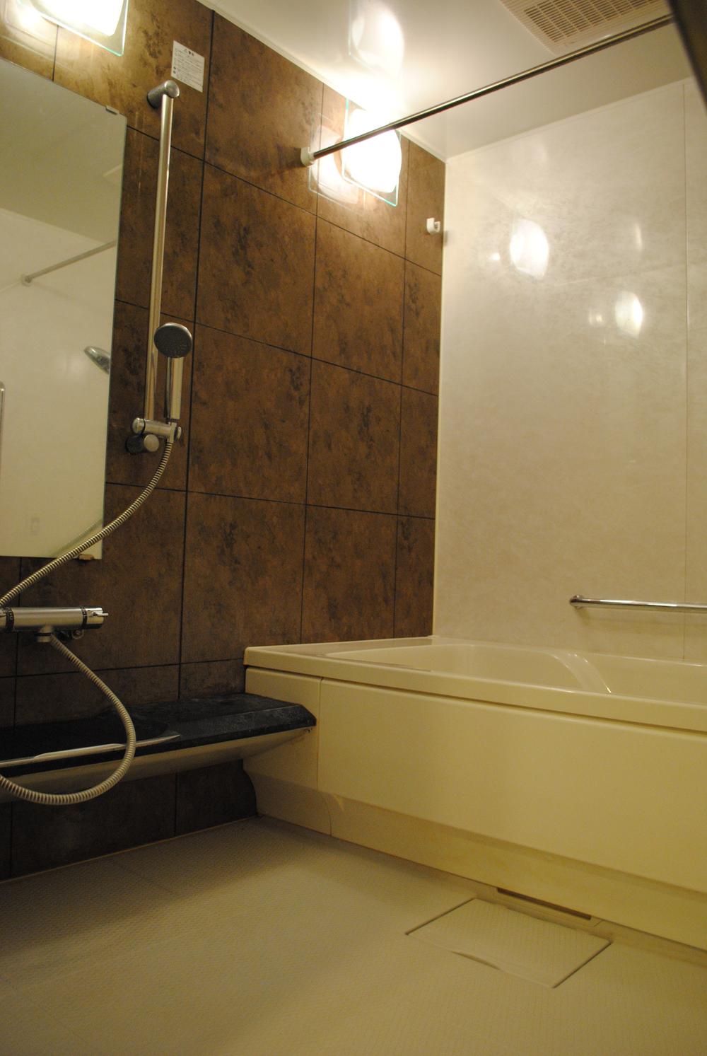 Bathroom. 1620 size of the bathroom (March 2013) Shooting