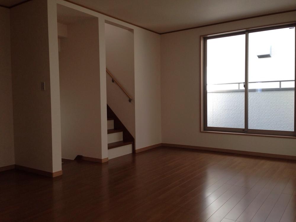 Living. Indoor (12 May 2013) Shooting