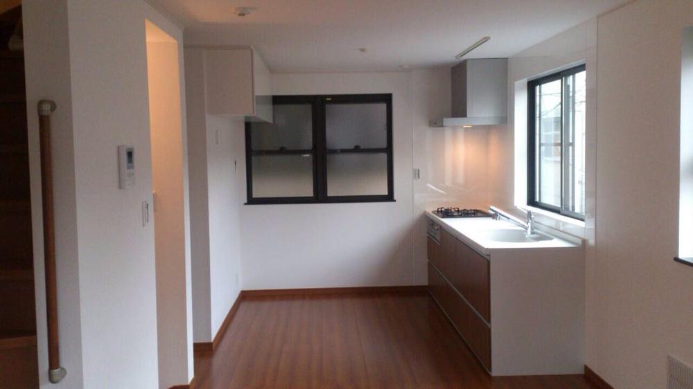 Living. Indoor (12 May 2013) Shooting