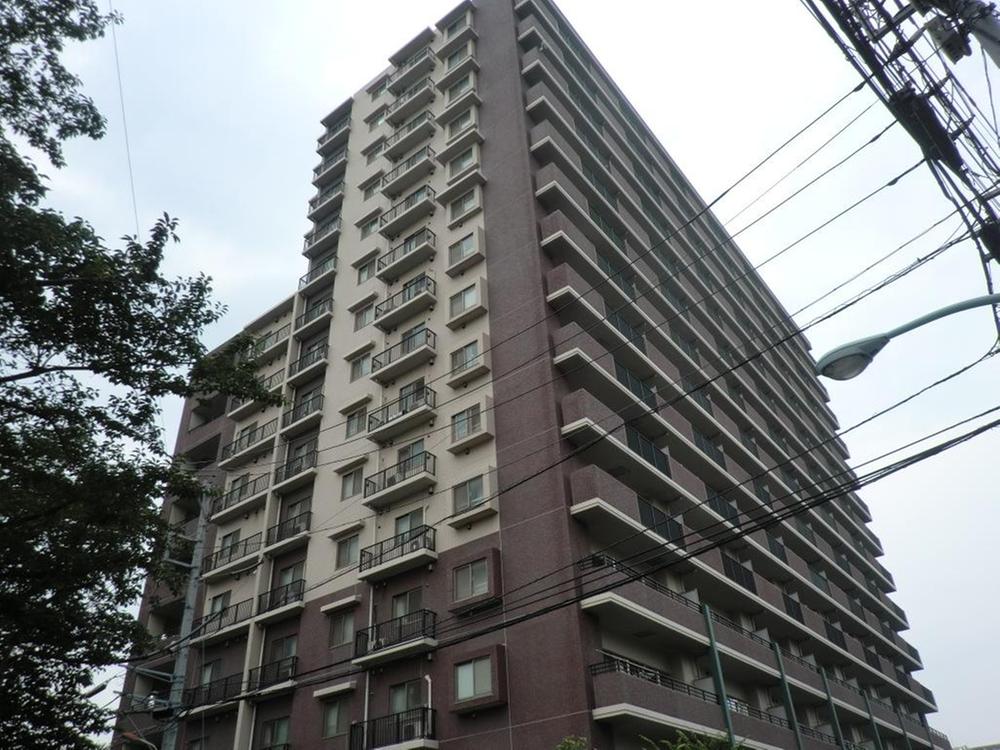 Local appearance photo. Local (06 May 2013) Shooting. Is the appearance of luxury tiled.