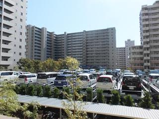 View photos from the dwelling unit. View from the balcony  ~ The south has become a condominium site (mechanical parking lot) ~