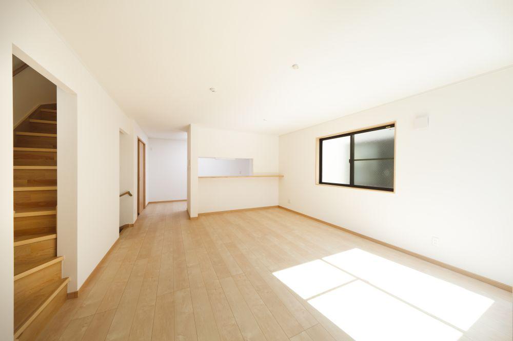 Same specifications photos (living). Same specifications