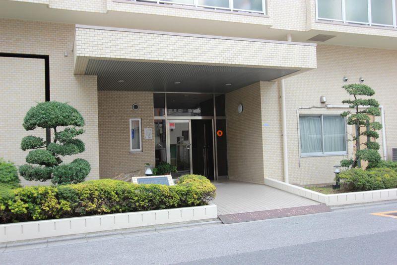 Local appearance photo. Entrance