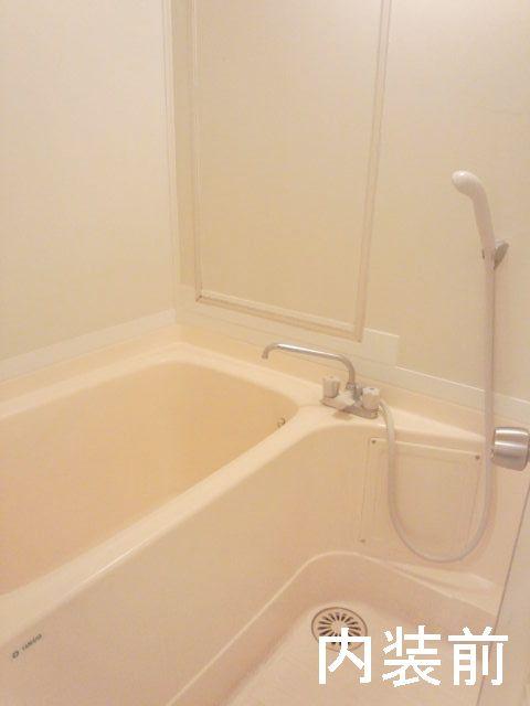 Bathroom. Bathroom (interior ago)