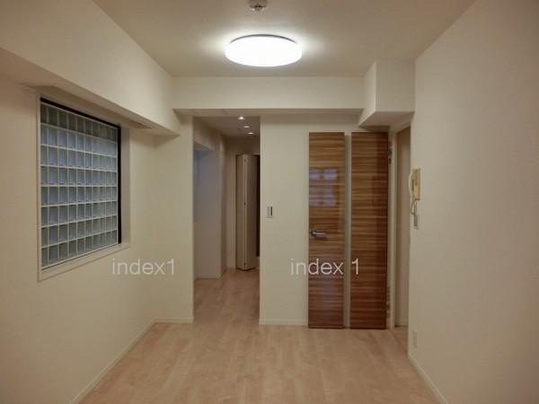 Living. Guests can relax in the room quiet ☆