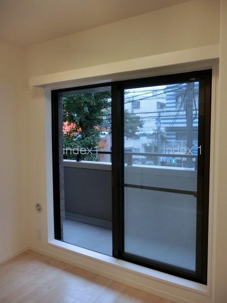 Other. Soft light and then insert from balcony ☆