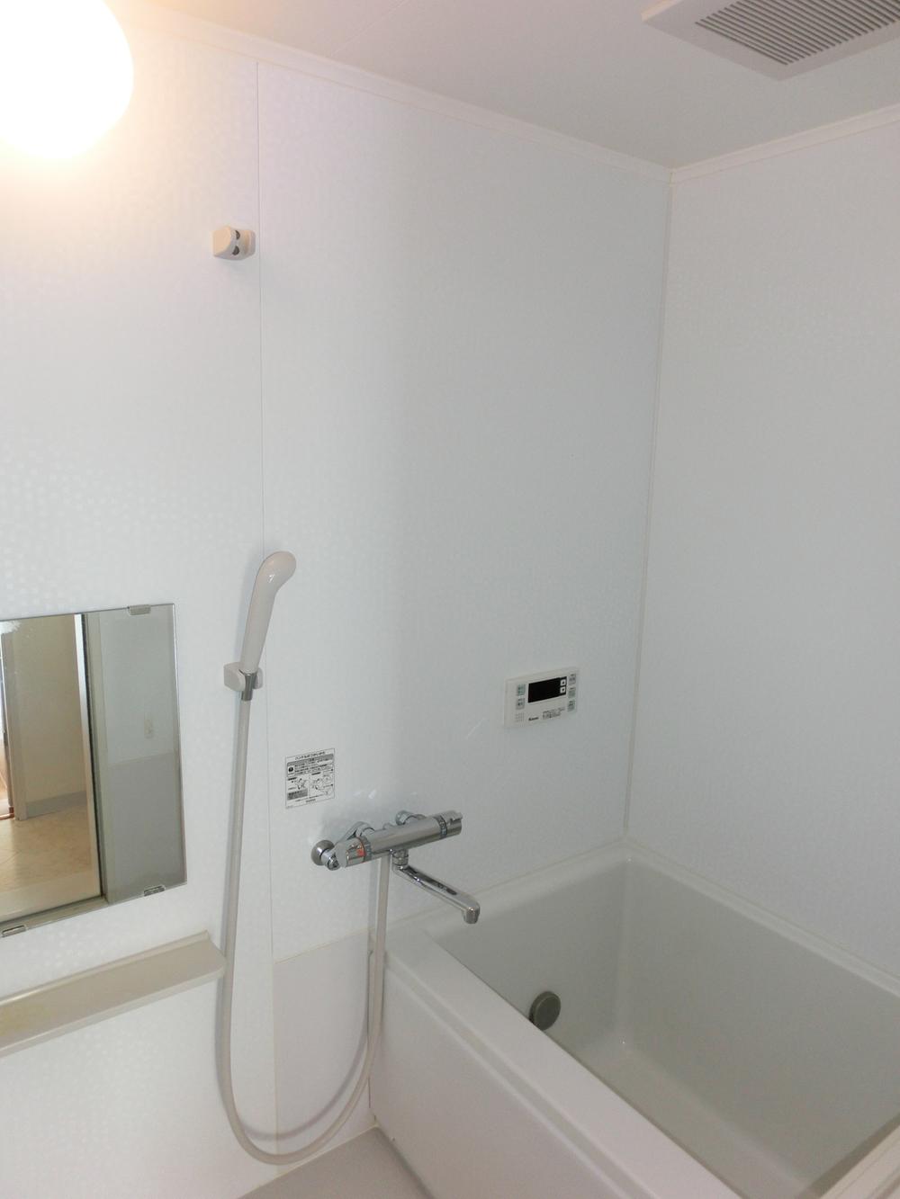 Bathroom. Otobasu Indoor (12 May 2013) Shooting