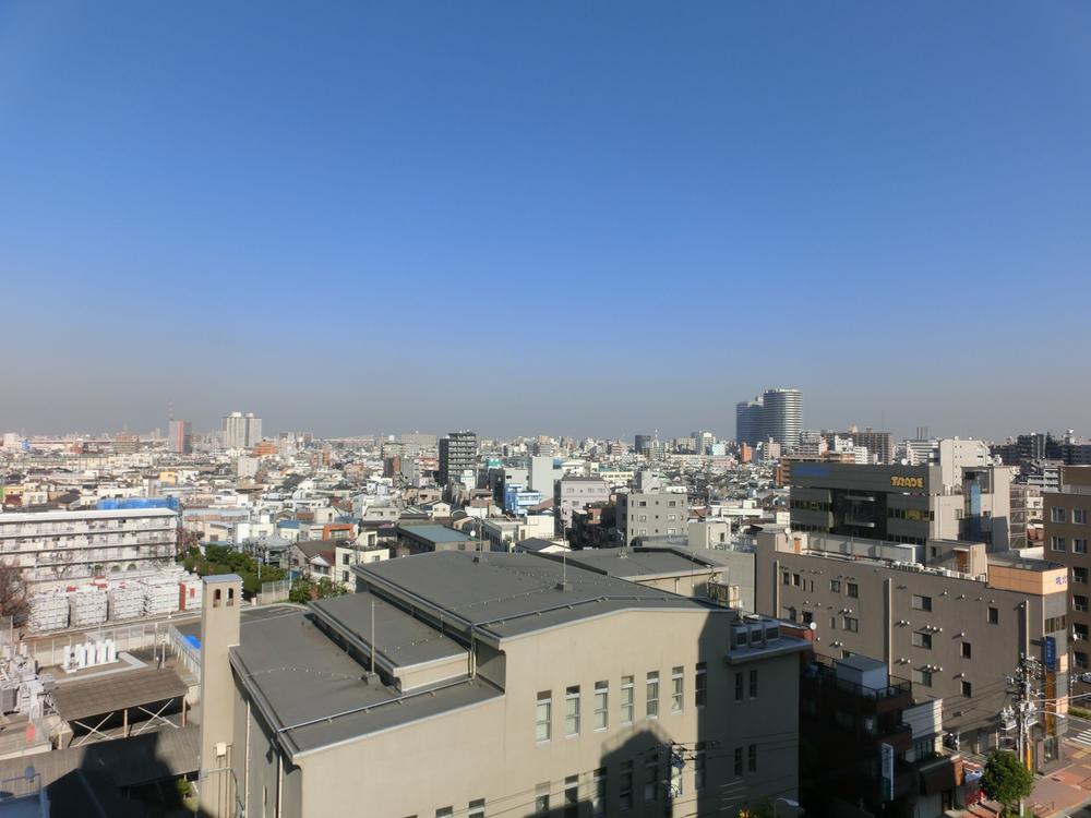 View photos from the dwelling unit. East side, View from the view local from the LD (12 May 2013) Shooting