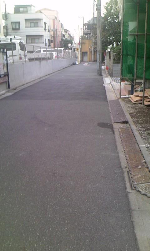 Local photos, including front road. Local (10 May 2013) Shooting