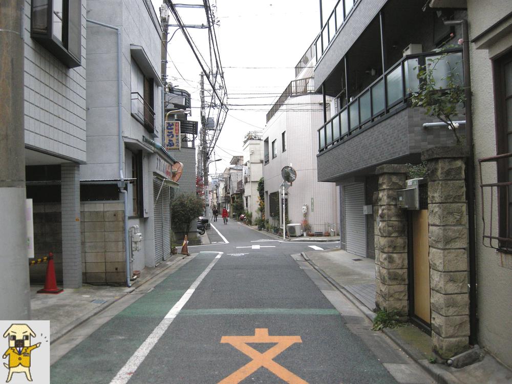 Local photos, including front road. 2013 / 11 / 25 shooting