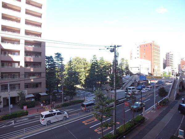 View photos from the dwelling unit