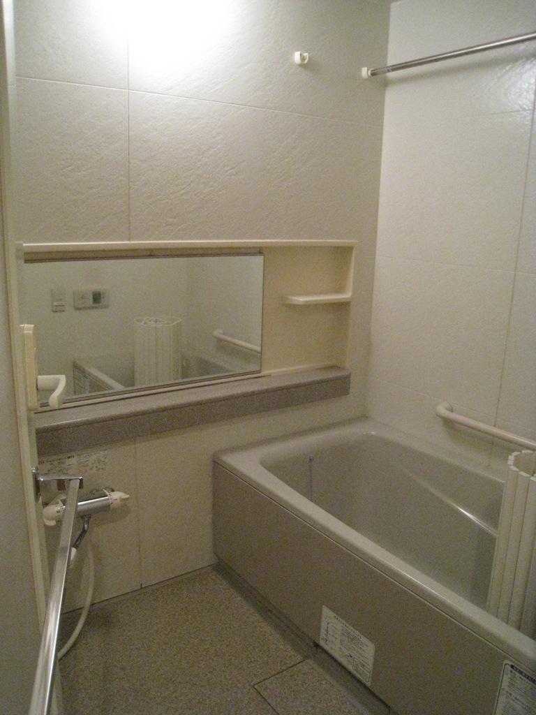 Bathroom. Indoor (September 2013) Shooting