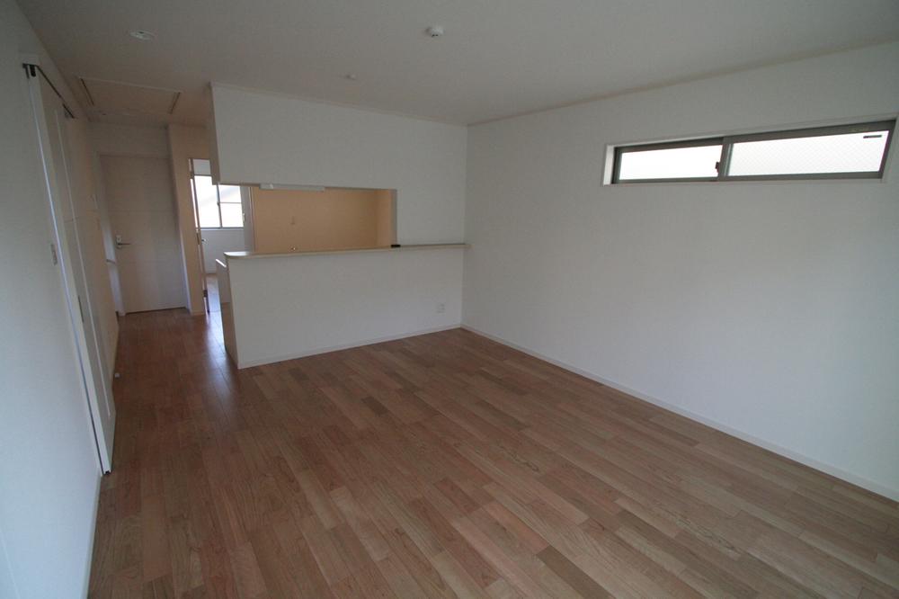 Living. Living floor of friendly housework flow line to wife