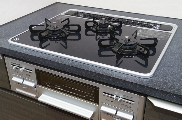 Clean and easy to clean "glass top stove"