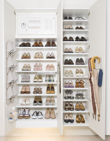 Receipt.  [Multi-entry cloak] More beautiful home time, In order to comfortable, First, from the front door is the "face" of the dwelling. "plenty ・ Neat ・ The theme freely. ", It was developed.  ※ Multi-entry cloak / Trademark registration Registration No. 5286784 Utility model registration Registration No. 3153189