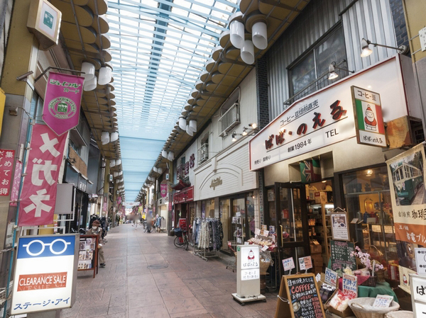 Immediately shopping street in front of "Joyful Minowa"
