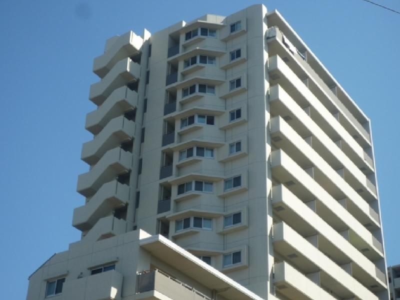 Local appearance photo. Local (10 May 2013) Shooting