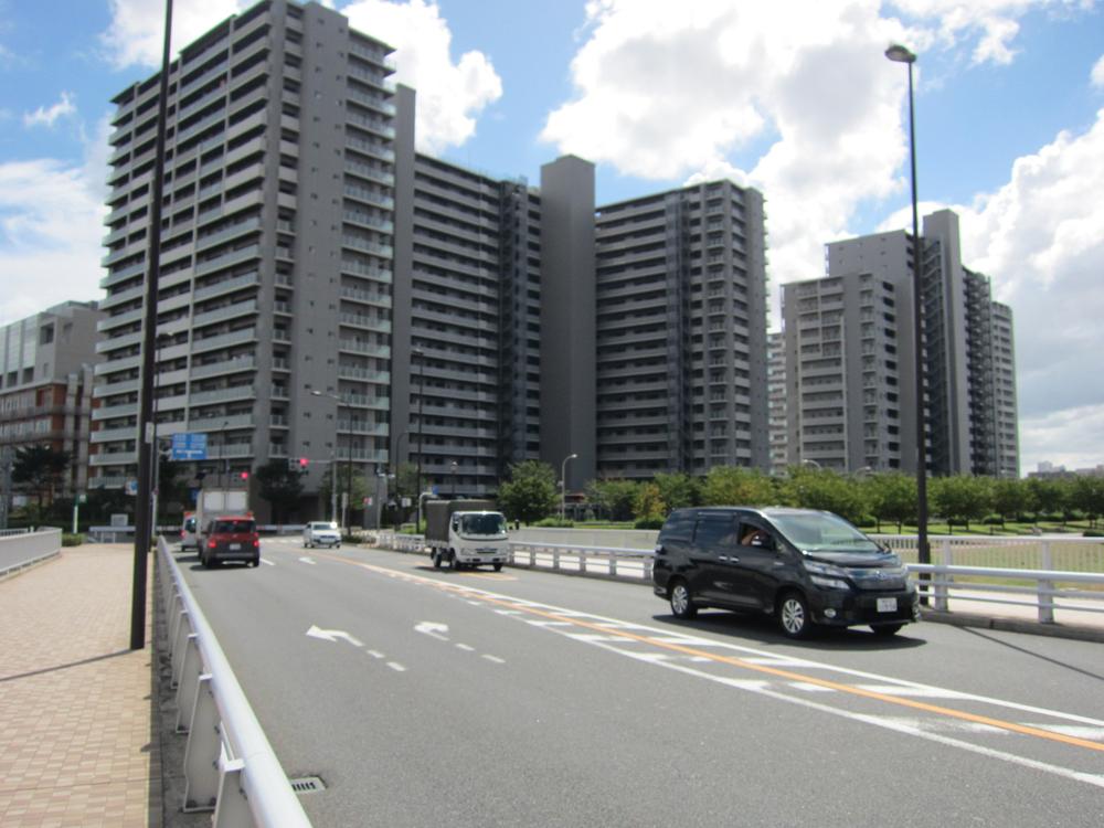 Local appearance photo. Local (10 May 2013) Shooting