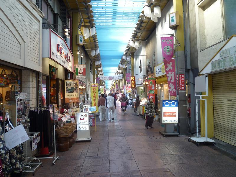 Local photos, including front road. Local (12 May 2013) Shooting