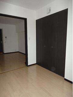 Non-living room. Western-style (about 3.5 tatami mats) 2