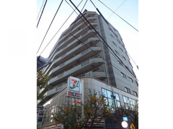 Local appearance photo. Local (11 May 2013) Shooting