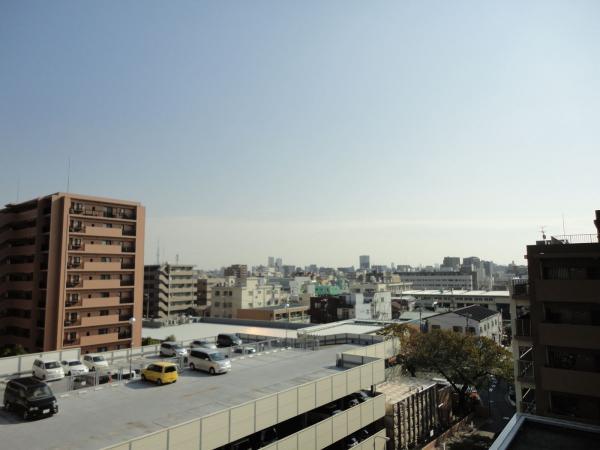 View photos from the dwelling unit. View / 2013 November shooting