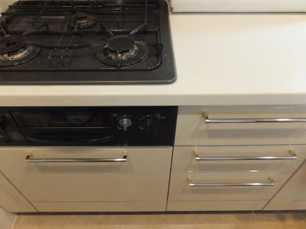 Kitchen. kitchen Stove / December 2013 shooting