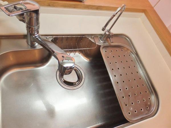 Kitchen. kitchen sink / December 2013 shooting