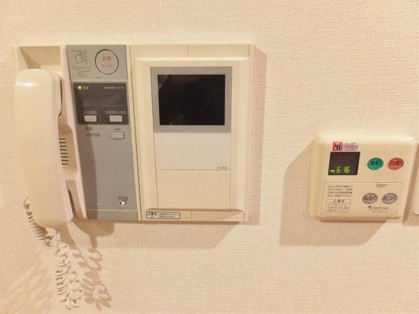 Other Equipment. TV monitor interphone / December 2013 shooting