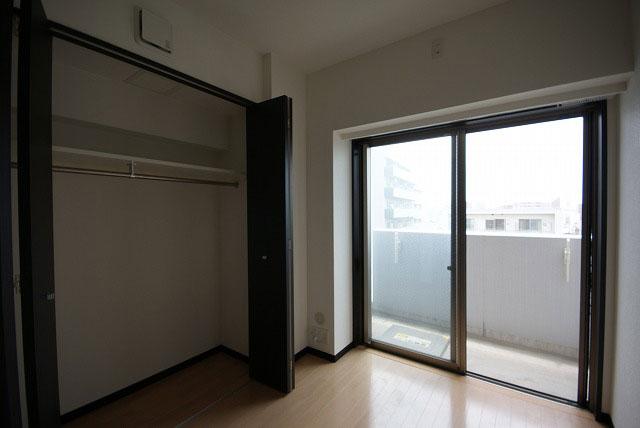 Non-living room. Indoor (June 2013) Shooting