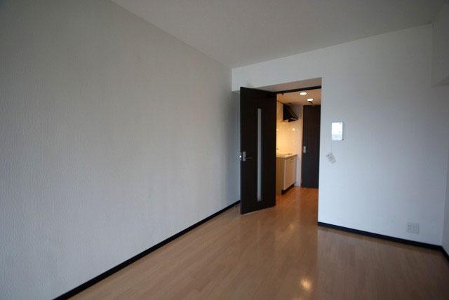 Living. Indoor (June 2013) Shooting