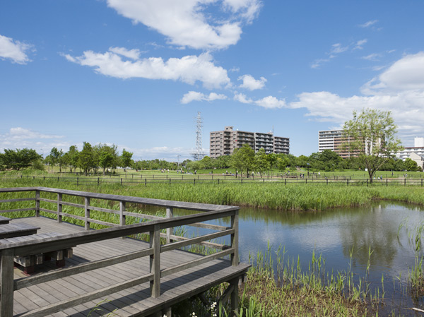 Surrounding environment. Metropolitan Ogu of the original park (about 2110m / 27 minutes)