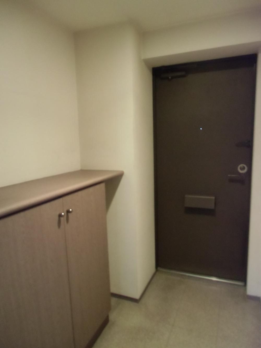 Entrance. Local (12 May 2013) Shooting.