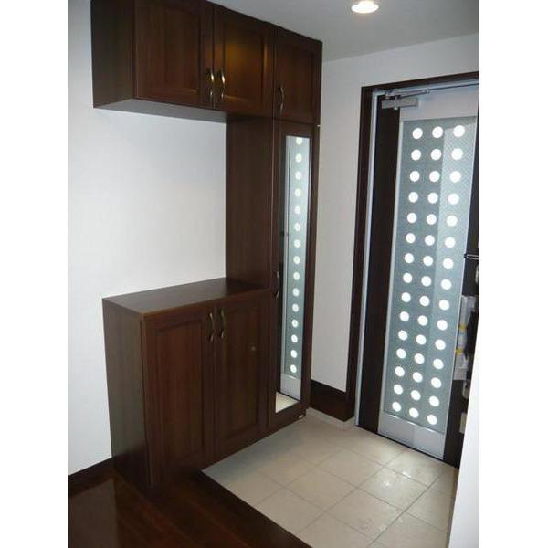 Building plan example (introspection photo). Example of construction Entrance reference photograph