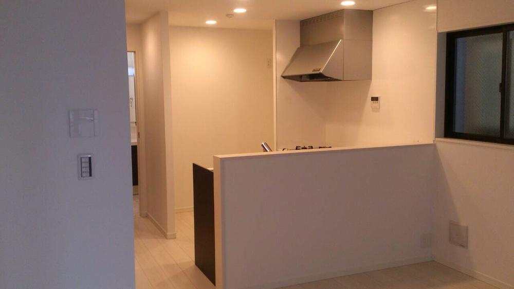 Living. Indoor (12 May 2013) Shooting