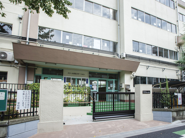 Surrounding environment. Municipal fifth Kaita elementary school (about 480m ・ 6-minute walk)