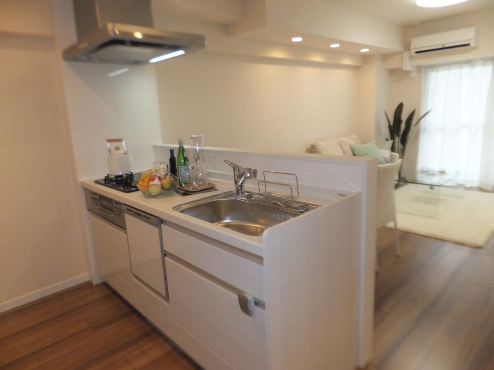 Living. Same specifications our example of construction (July 2013) Shooting