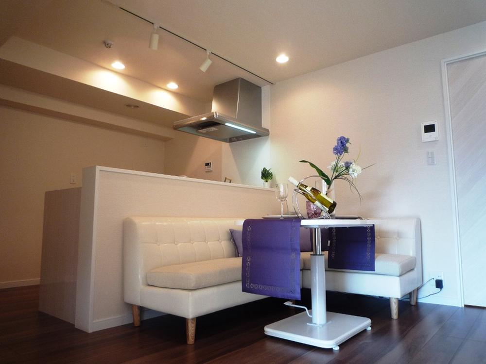 Living. Indoor (10 May 2013) Shooting