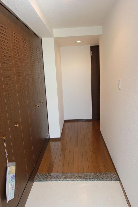 Entrance. Interior visible from the front door