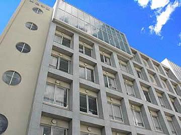 high school ・ College. Private Komagome until high school 205m