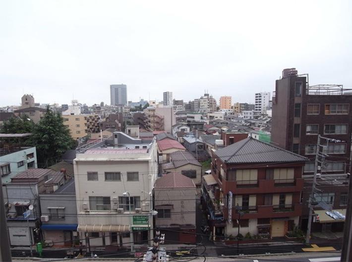 View photos from the dwelling unit