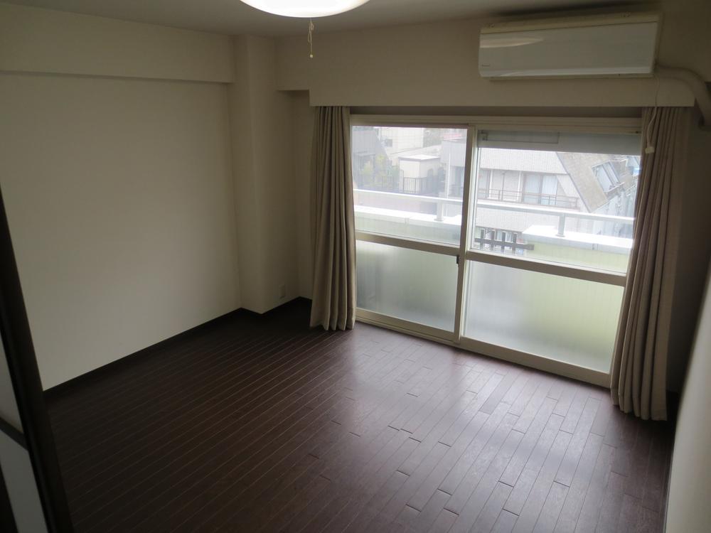 Other. Western-style is about 6.4 Pledge.