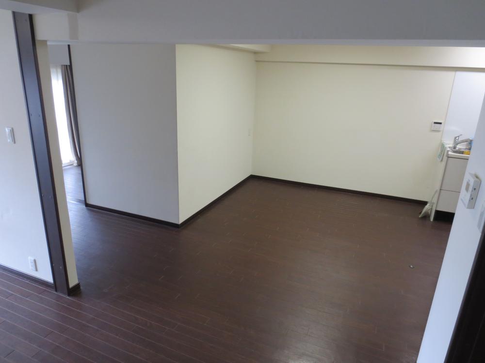 Living. Indoor (10 May 2013) Shooting