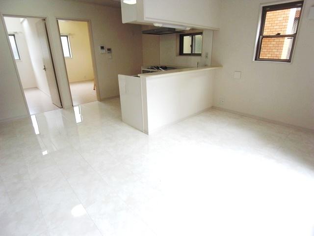 Living. Indoor (September 2013) Shooting