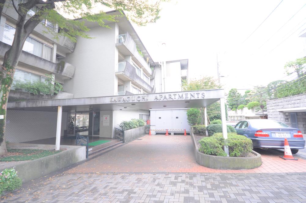 Local appearance photo. Local (11 May 2013) Shooting