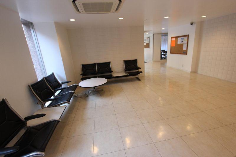 lobby. There is also a space for visitors