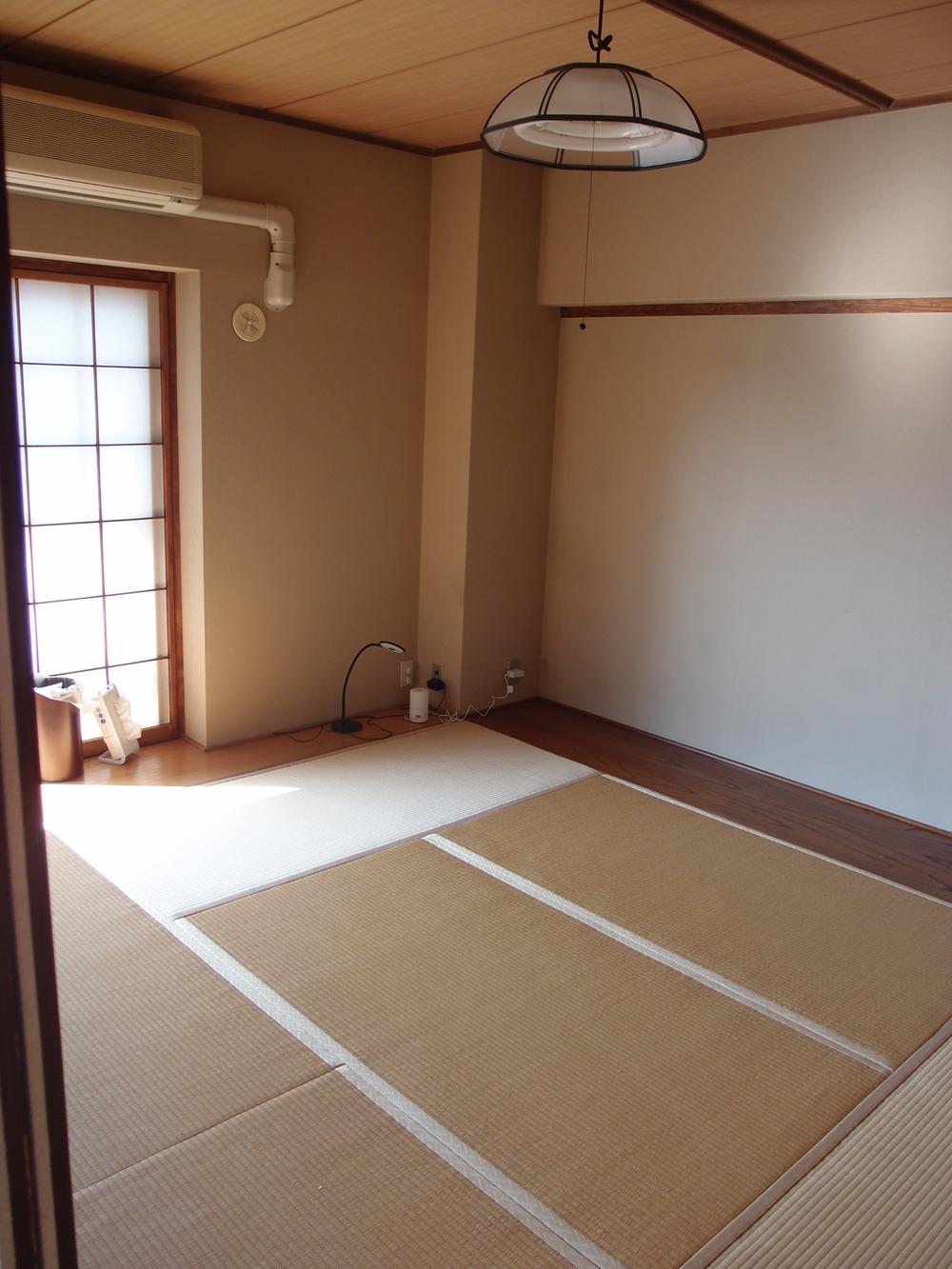 Non-living room. Japanese-style room (11 May 2013) Shooting