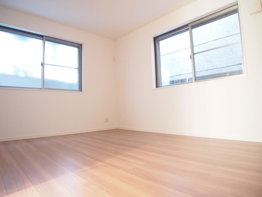 Non-living room. 1F Western-style 7.4 Pledge